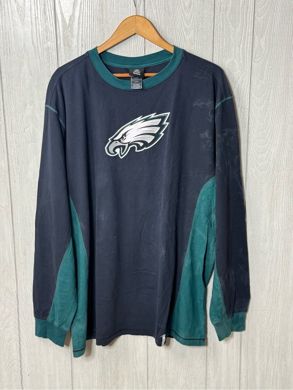 XXL Eagles long sleeve shirt, NFL apparel Reebok